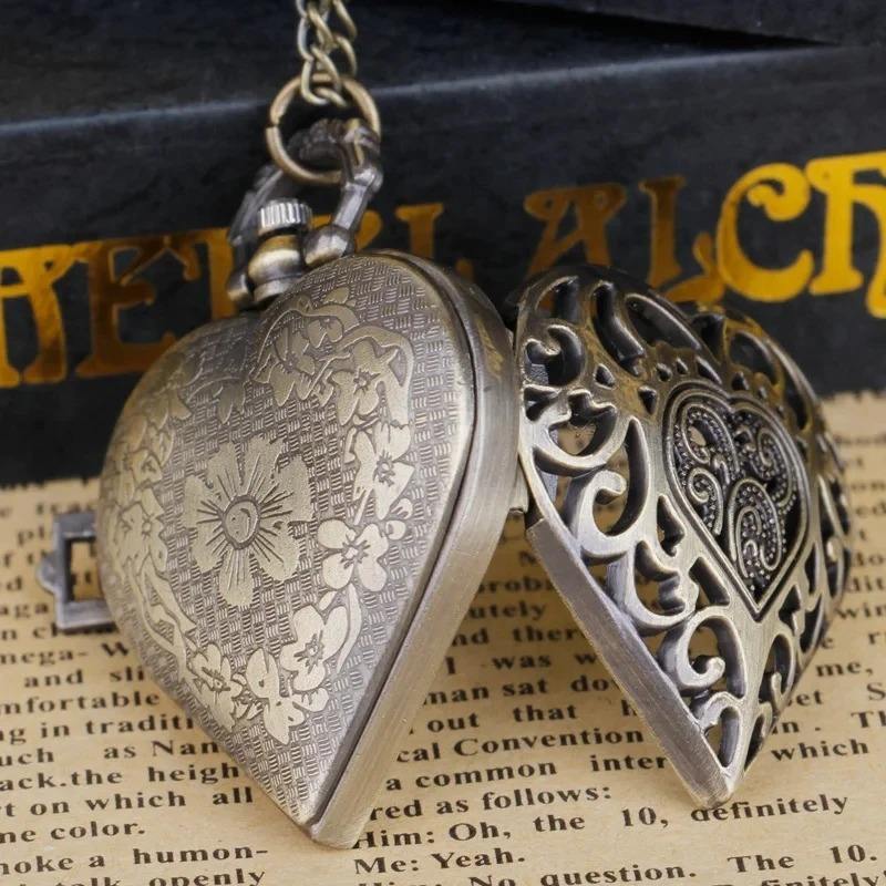 Steampunk - Szív számlapos zsebóra medál, lánccal, bronz