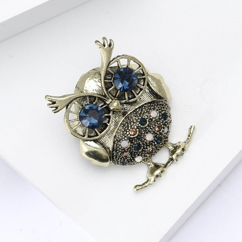 Steampunk - Bagoly bross, kő díszítéssel, ezüst