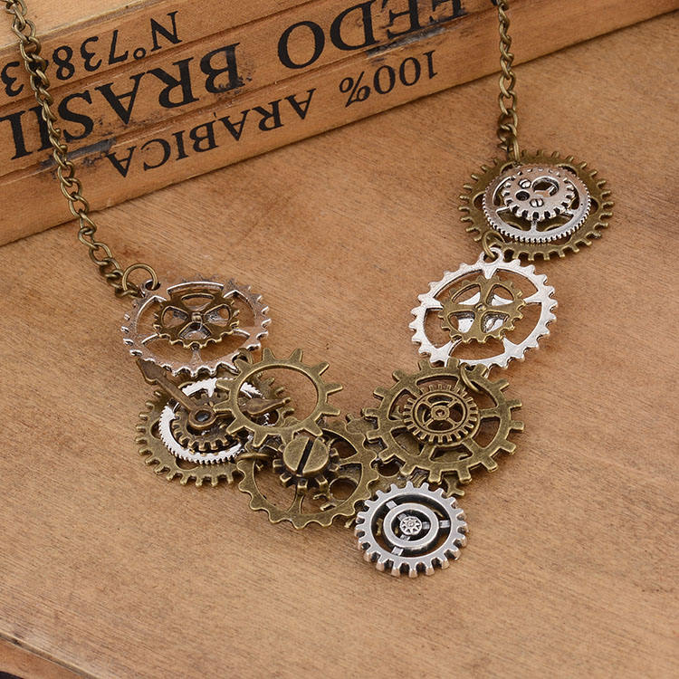Steampunk - Fogaskerék óra, nyaklánc medál, antik arany