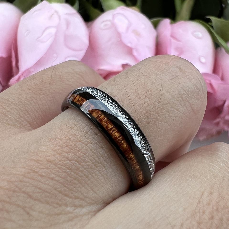 Steampunk Meteor – Meteor és fabetétes, tungsten gyűrű, 9.5 - ös méret, fekete, fa