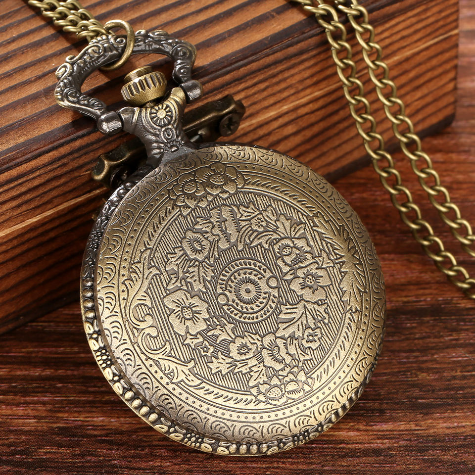 Steampunk - Üreges fogaskerekes zsebóra, lánccal, bronz
