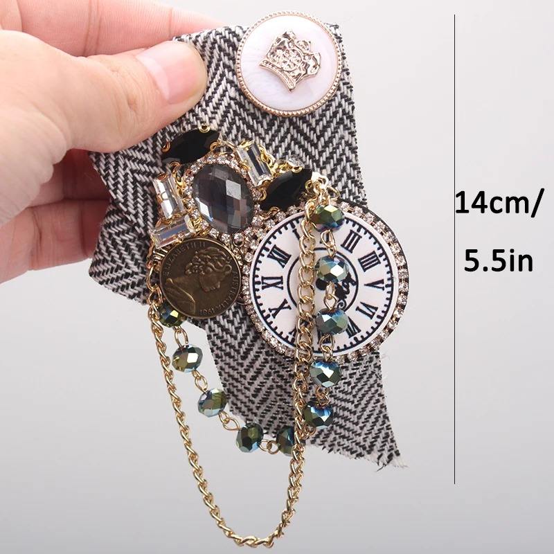 Steampunk - Óra bross, strasszköves, szövetdíszes