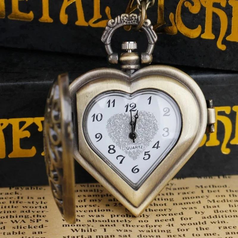 Steampunk - Szív számlapos zsebóra medál, lánccal, bronz