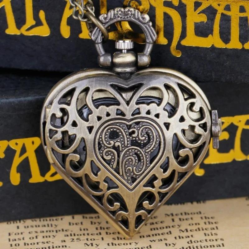 Steampunk - Szív számlapos zsebóra medál, lánccal, bronz